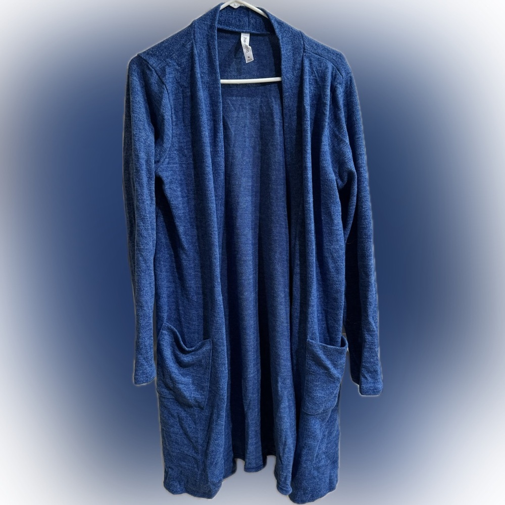 Zenana Outfitters Women's Blue Cardigan Sweater